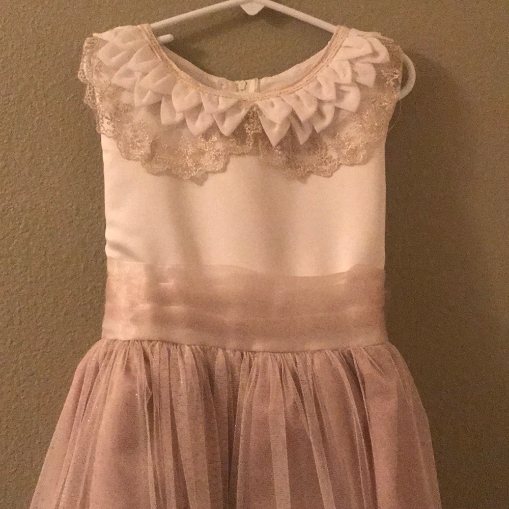 Girls dress